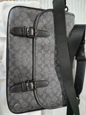 Coach Hitch Messenger Bag in Signature Canvas